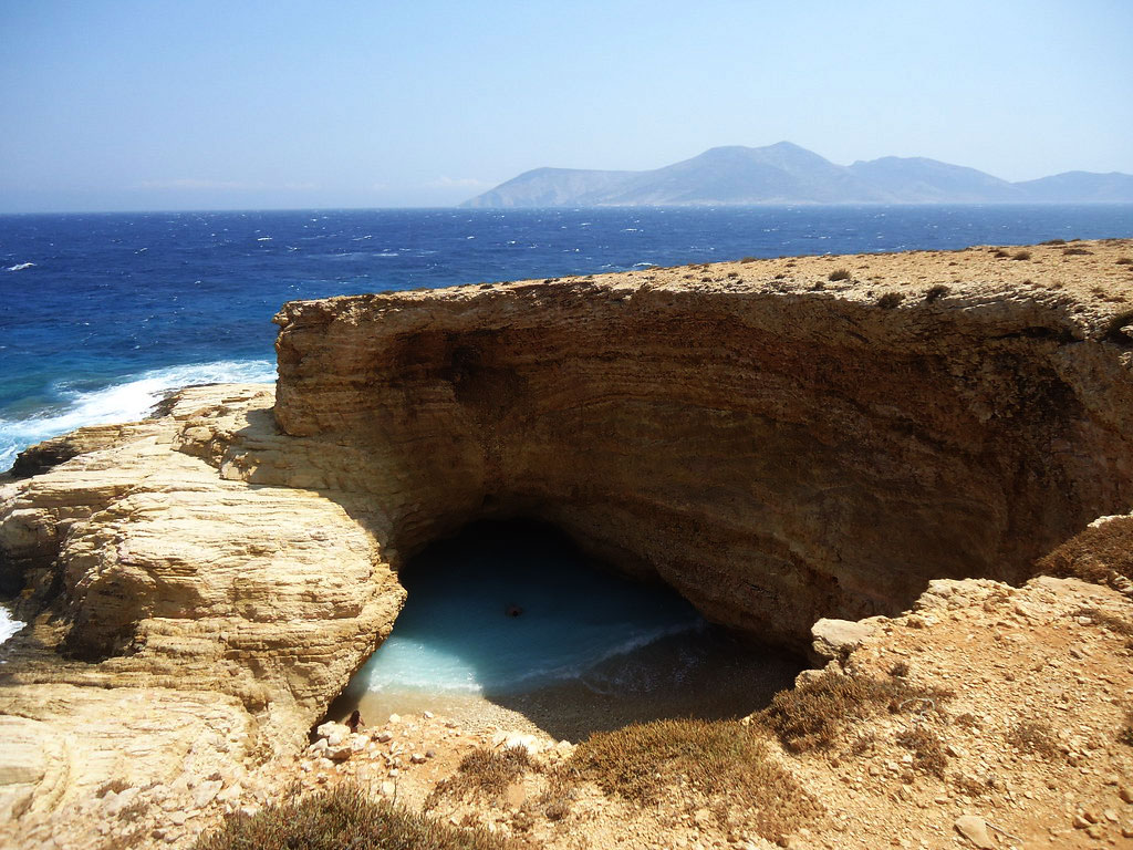 Παραλία Γάλα