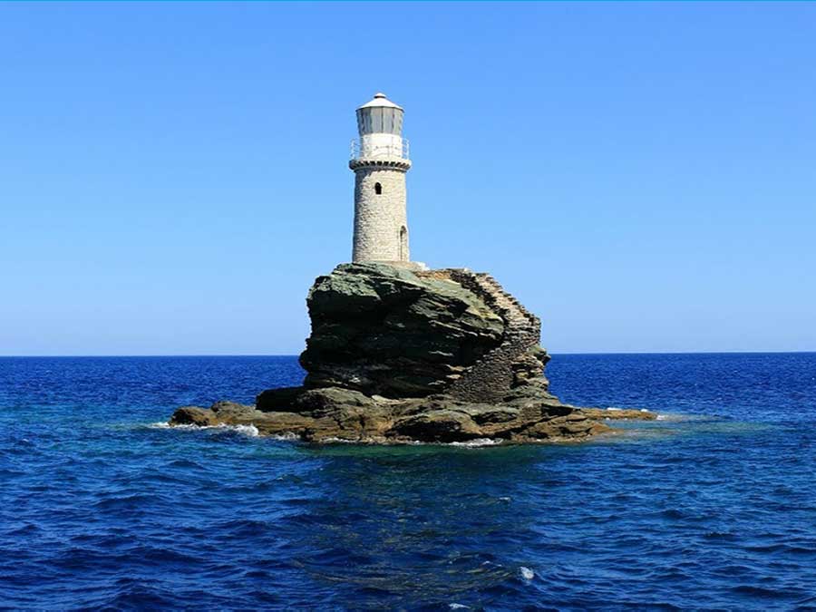 Φάρος Τουρλίτης