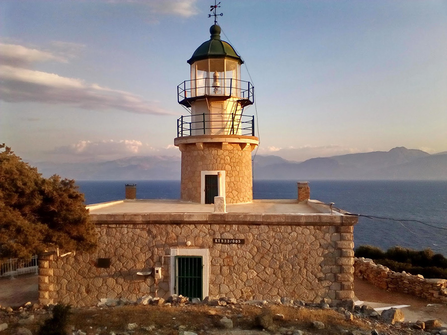 Psaromyta Lighthouse