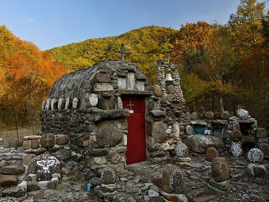 Holy Spirit Chapel in Dipotama, Drama