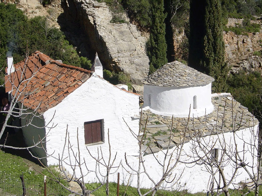 Μονή Αγίου Ταξιάρχη στο Βάτο 