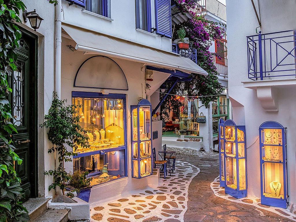Town of Skiathos 