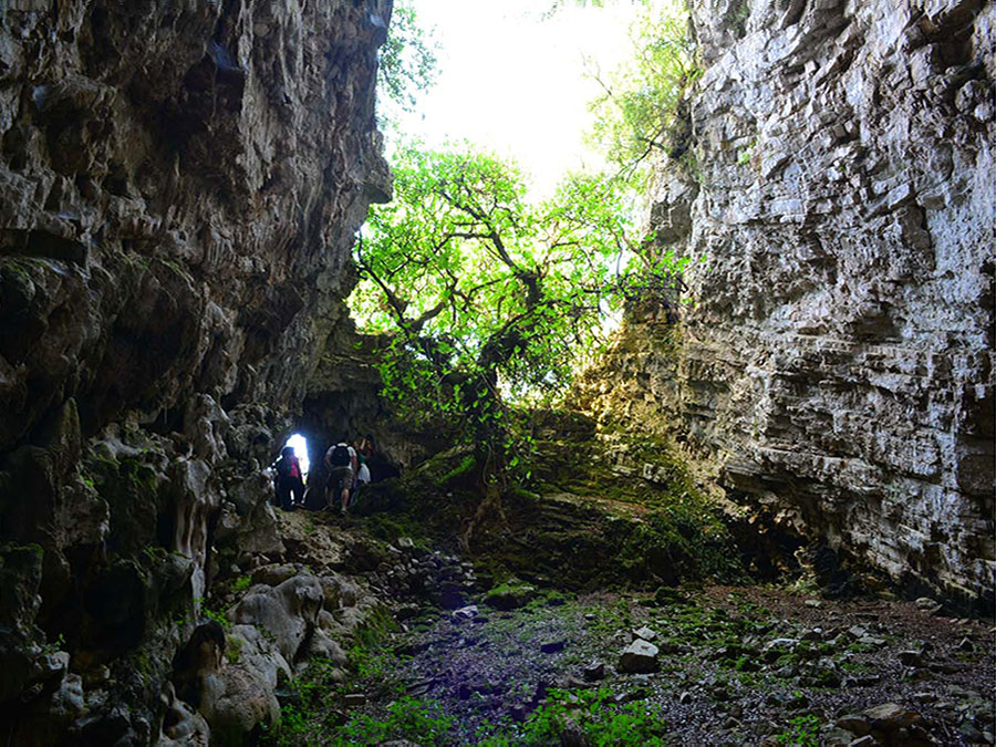 Rizes Cave of Ithaki