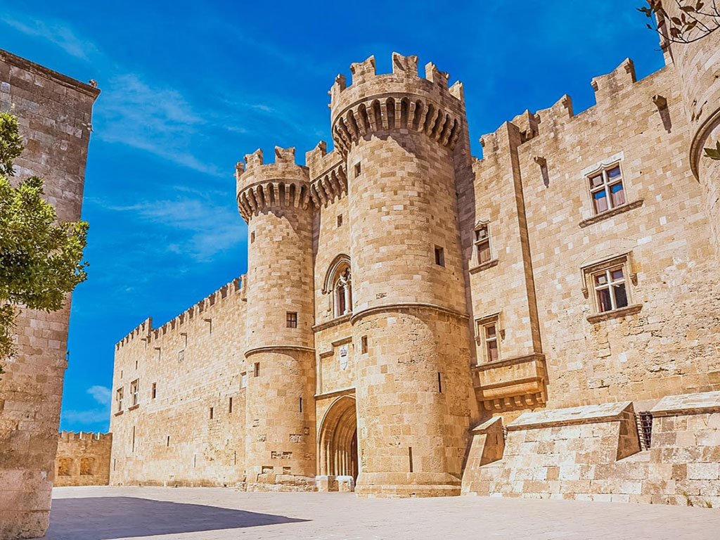 Παλάτι του Μεγάλου Μαγίστρου ή Κάστρο των Ιπποτών  