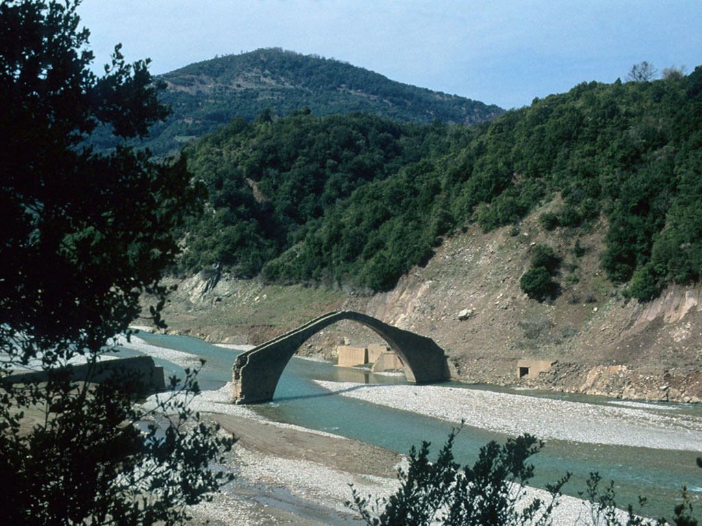 Bridge of Manoli