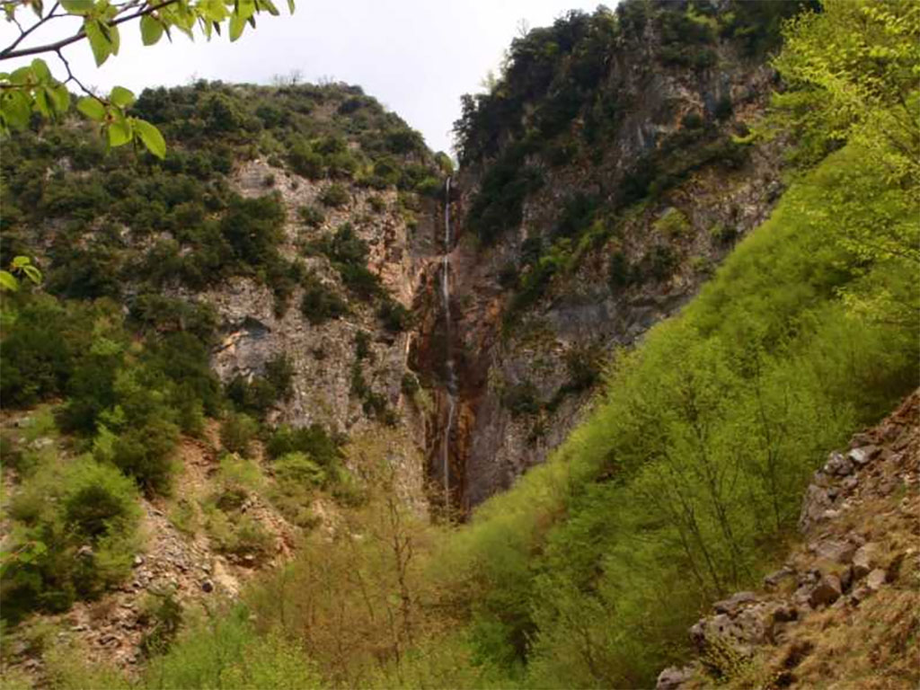 Κρεμαστός Ανατολικής